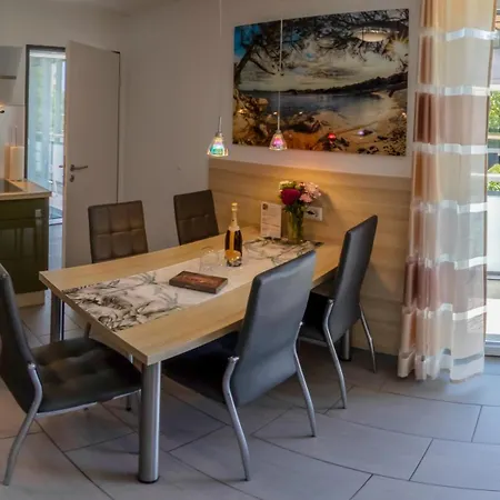 Moderne 2,5 Zimmer-wohnung